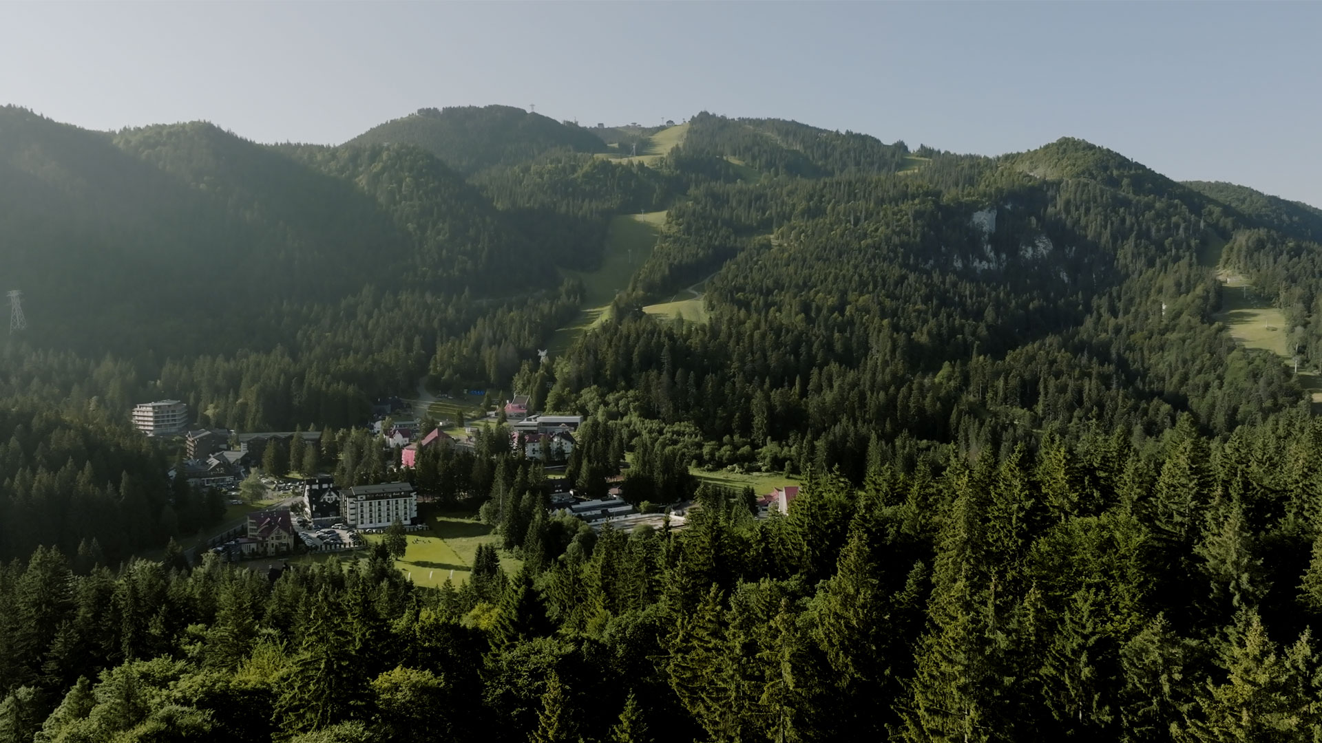 Poiana Brasov vara, destinatie de munte pentru relaxare